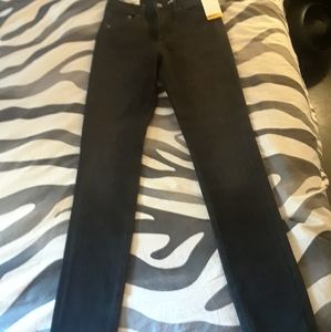 H&M size 28 off black 360 stretch skinny jeans